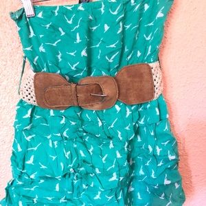 Turquoise Bird Strapless Shirt w. Belt